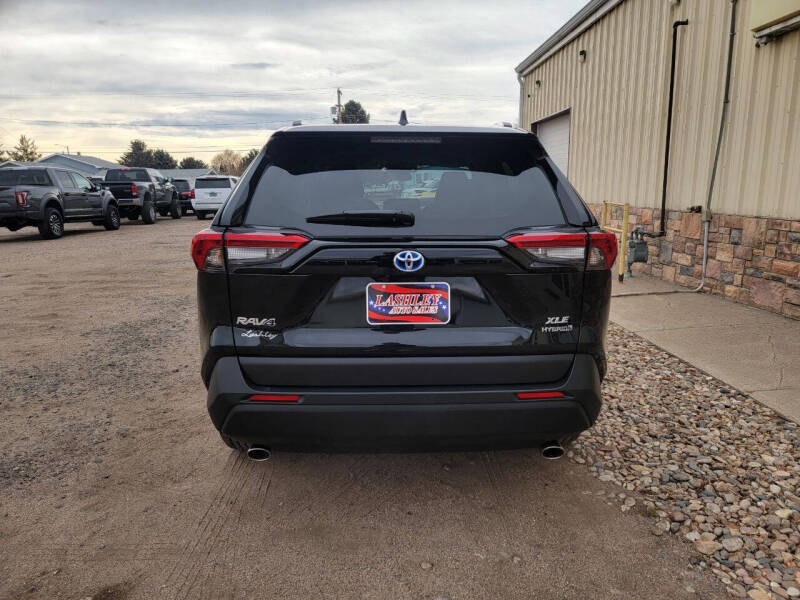 2024 Toyota RAV4 Hybrid XLE