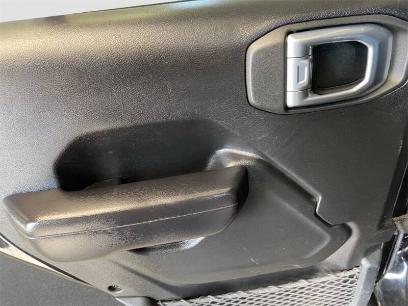 2021 Jeep Gladiator Willys