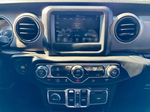 2020 Jeep Wrangler Unlimited Willys Sport