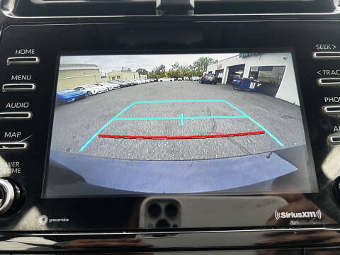 2022 Toyota Prius LE