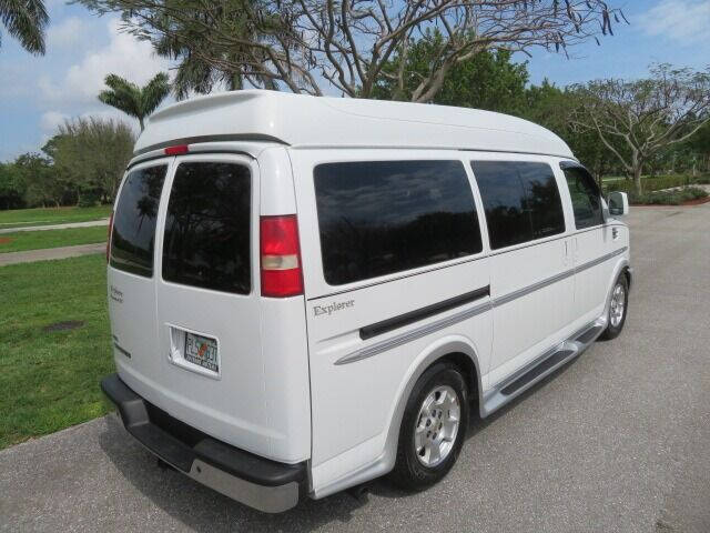 2010 Chevrolet Express LT 1500