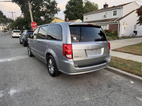 2017 Dodge Grand Caravan SE Plus