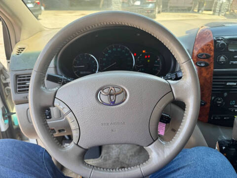 2006 Toyota Sienna