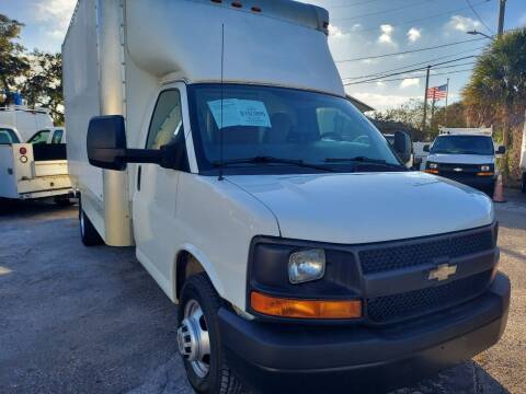 2015 Chevrolet Express for sale at Autos by Tom in Largo FL
