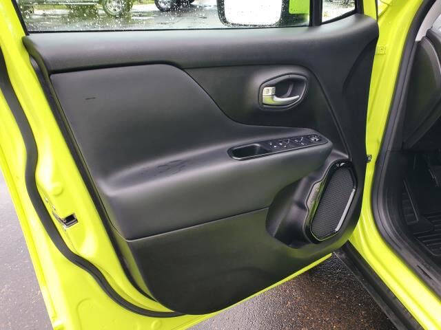 2017 Jeep Renegade Altitude