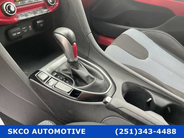 2019 Hyundai Veloster