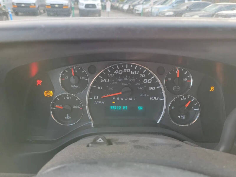2011 Chevrolet Express LS 3500