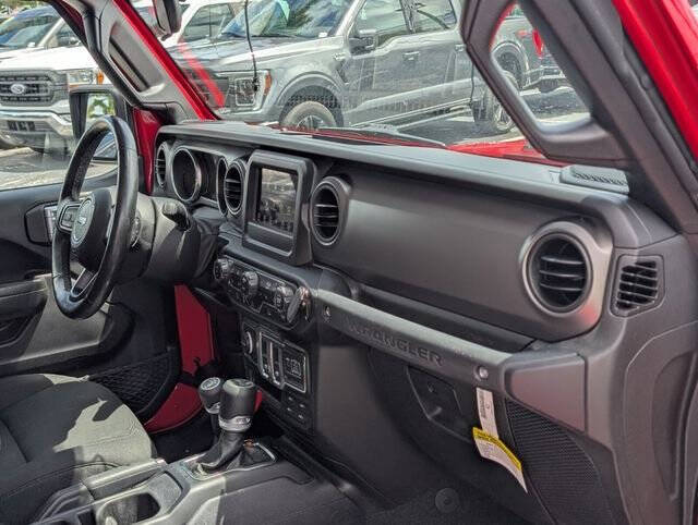 2022 Jeep Wrangler Willys