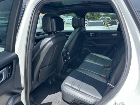 2019 Porsche Cayenne S