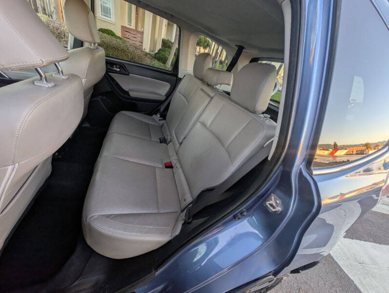 2017 Subaru Forester 2.5i Limited