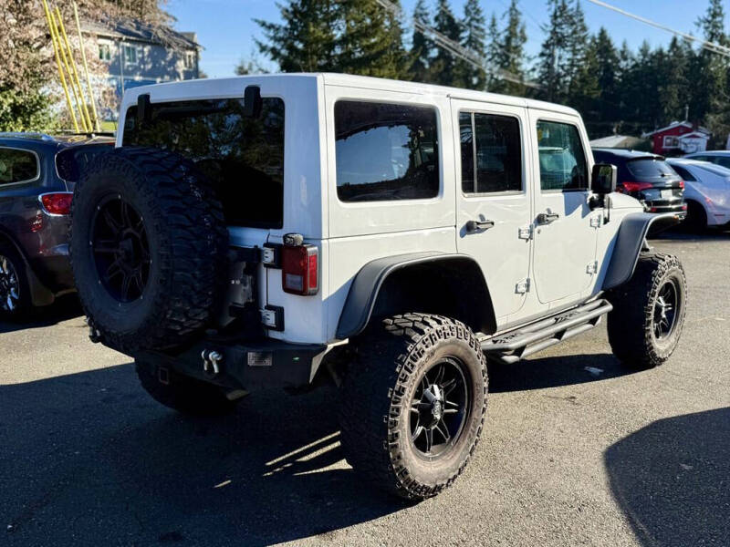 2012 Jeep Wrangler Unlimited Sahara