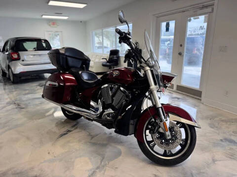 2011 Victory Cross Roads