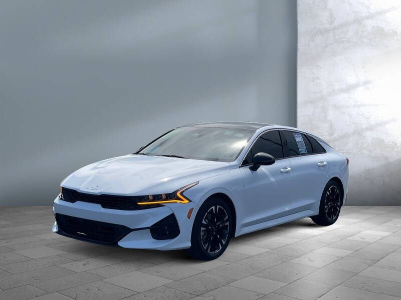 2022 Kia K5