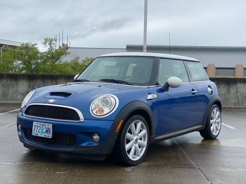 2007 MINI Cooper for sale at Rave Auto Sales in Corvallis OR