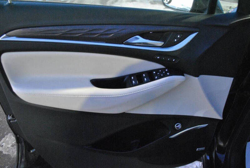 2024 Buick Enclave Avenir