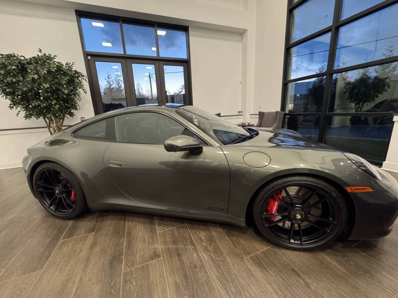 2022 Porsche 911 Carrera GTS