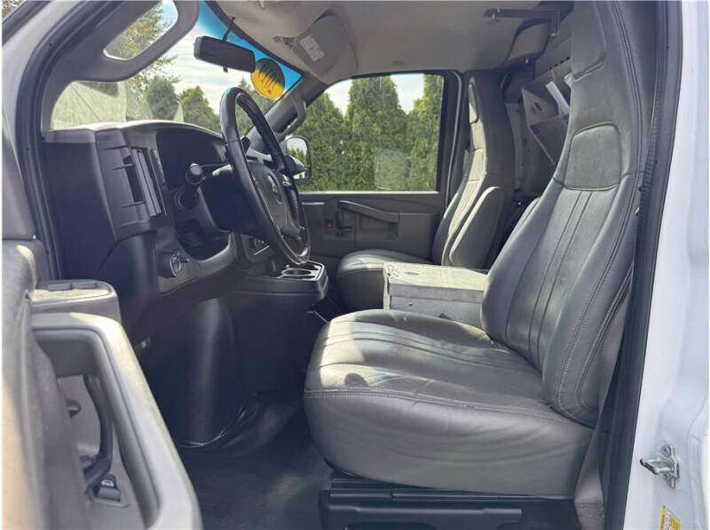 2019 Chevrolet Express 3500