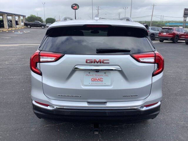 2022 GMC Terrain SLT