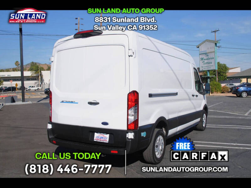2023 Ford E-Transit