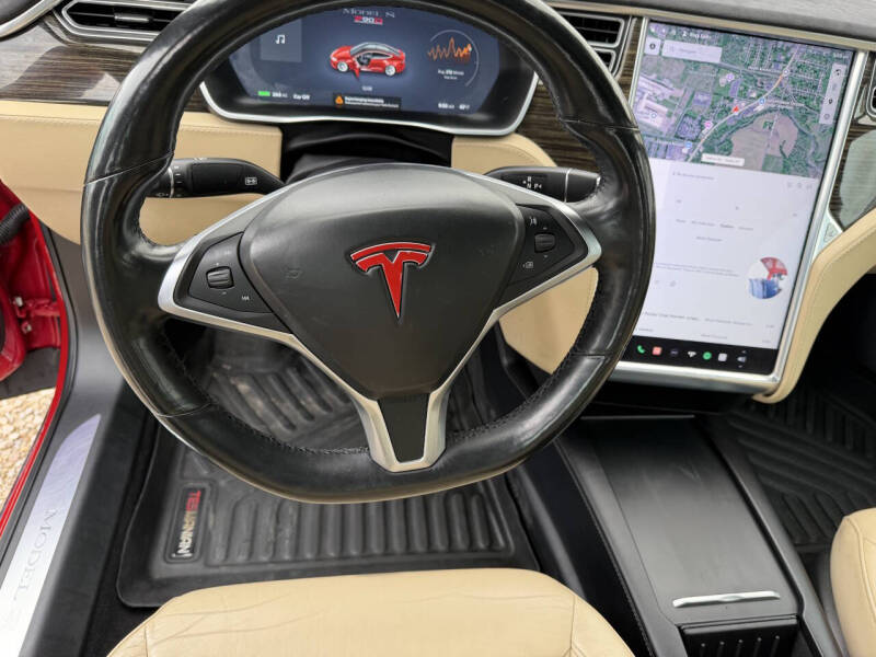2016 Tesla Model S P90D