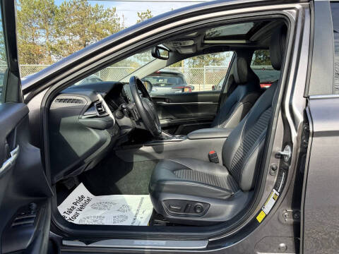 2023 Toyota Camry Hybrid SE