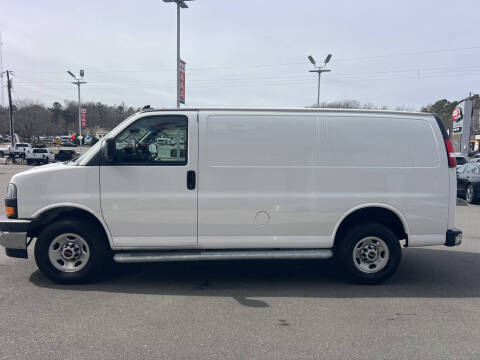 2024 GMC Savana 2500