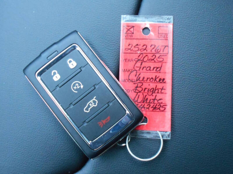 2025 Jeep Grand Cherokee Limited