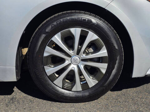 2022 Toyota Corolla Hybrid LE