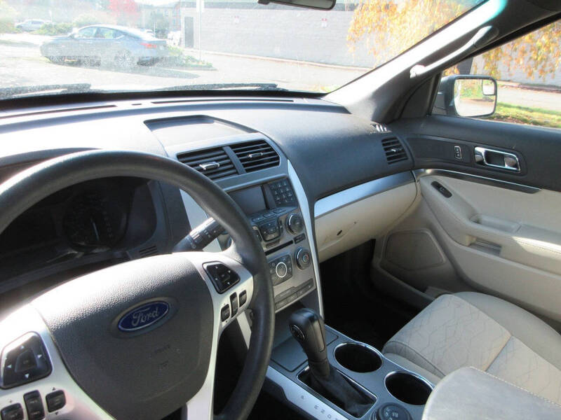 2012 Ford Explorer