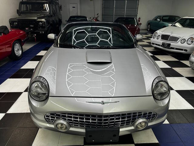 2004 Ford Thunderbird Deluxe