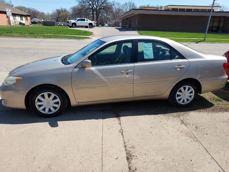 2005 Toyota Camry for sale at D and D Auto Sales in Topeka KS