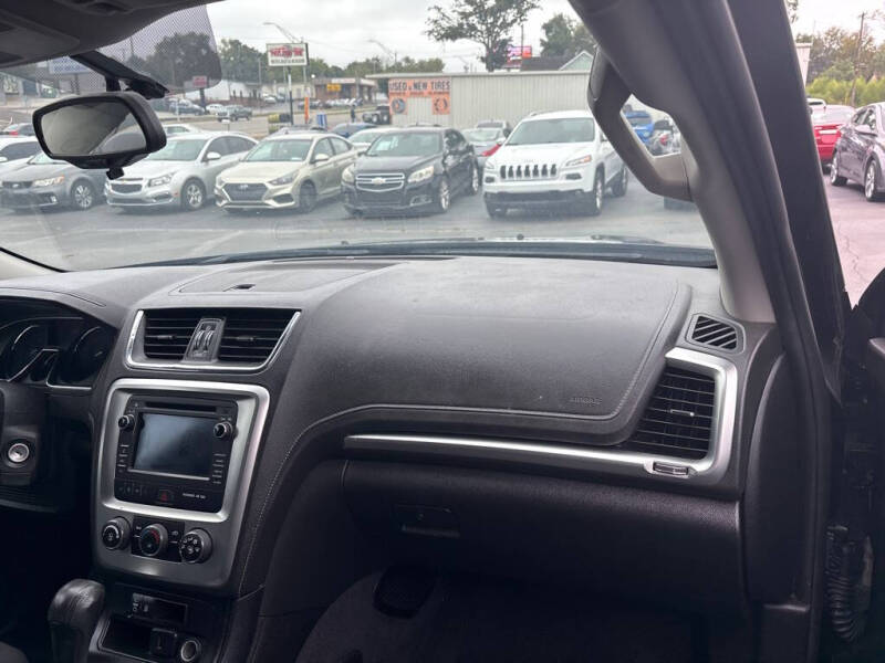 2016 GMC Acadia SLE-1