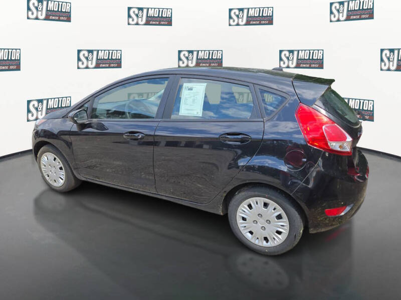 2014 Ford Fiesta S