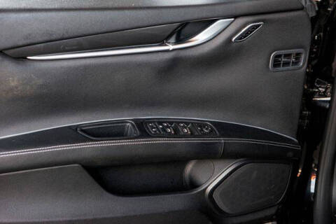 2017 Maserati Ghibli