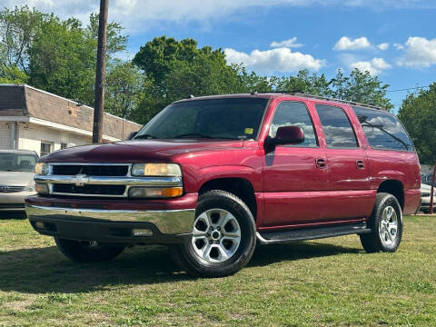 2005 Chevrolet Suburban for sale at Texas Select Autos LLC in Mckinney TX
