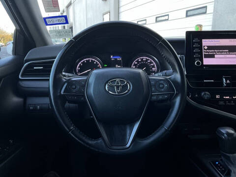 2022 Toyota Camry SE