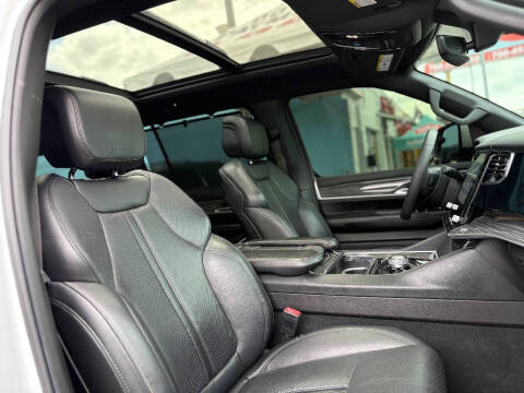 2022 Jeep Wagoneer Series III