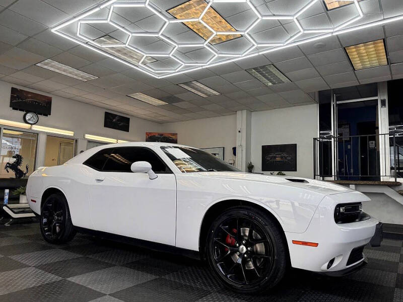 2021 Dodge Challenger SXT