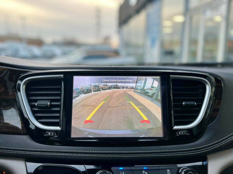 2021 Chrysler Pacifica Hybrid Limited