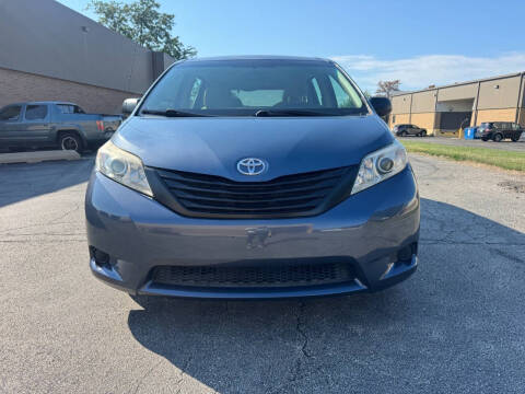 2014 Toyota Sienna L 7-Passenger