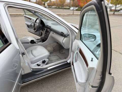 2003 Mercedes-Benz C-Class C 240