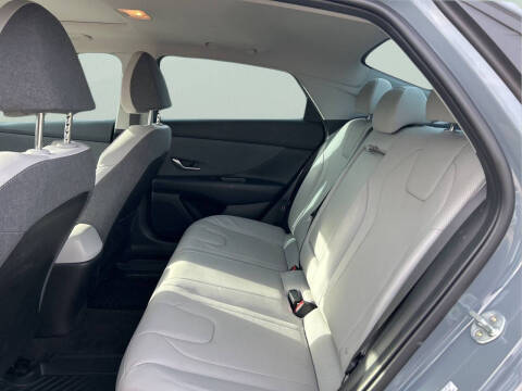 2023 Hyundai Elantra Hybrid Limited