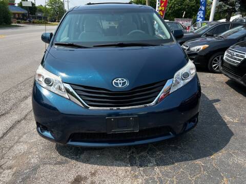 2011 Toyota Sienna for sale at NORTH CHICAGO MOTORS INC in North Chicago IL