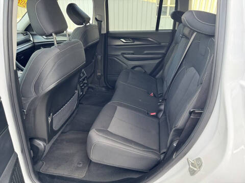 2024 Jeep Grand Cherokee Laredo