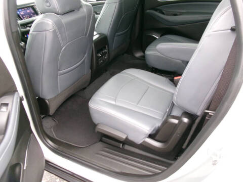 2022 Buick Enclave Essence