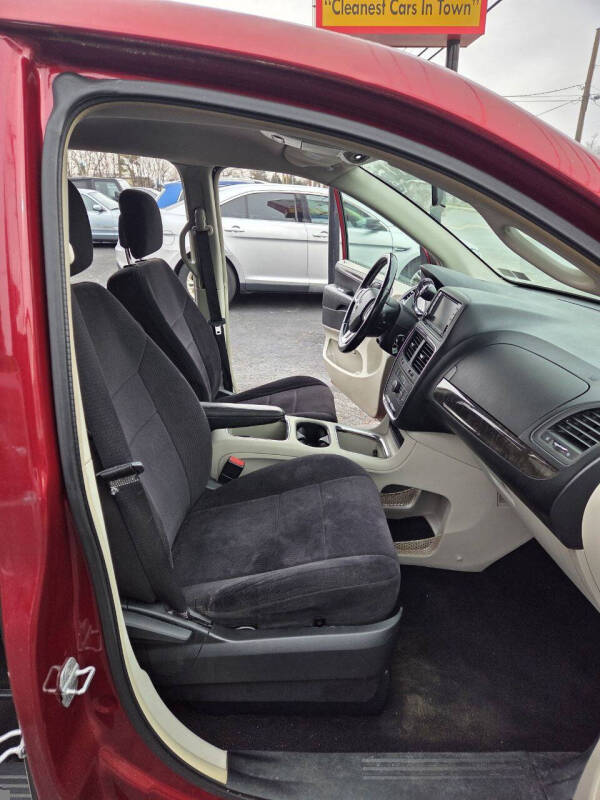 2011 Dodge Grand Caravan Crew