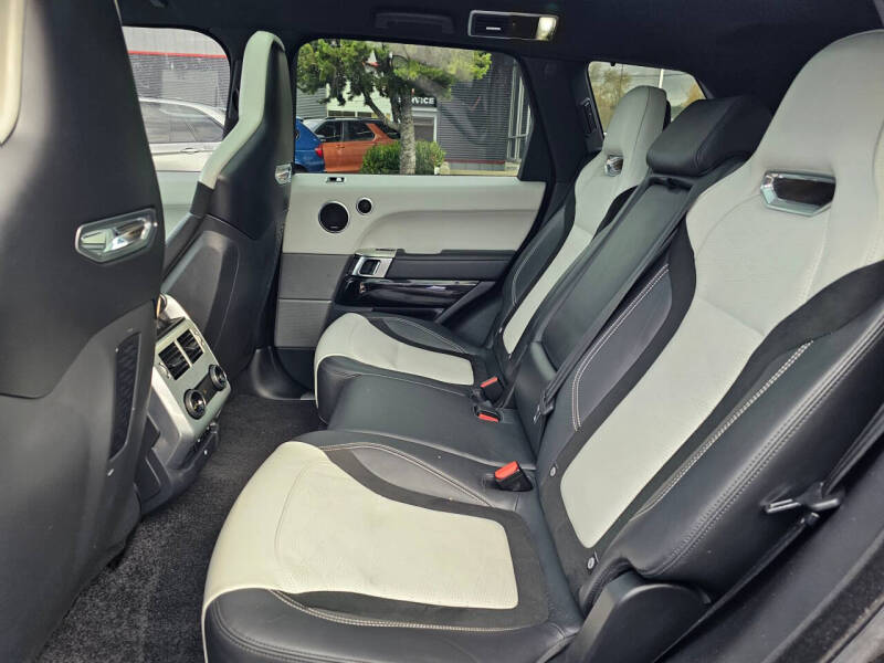 2018 Land Rover Range Rover Sport SVR