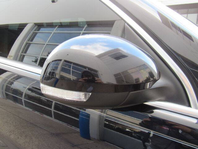 2017 Volkswagen Tiguan 2.0T Wolfsburg Edition