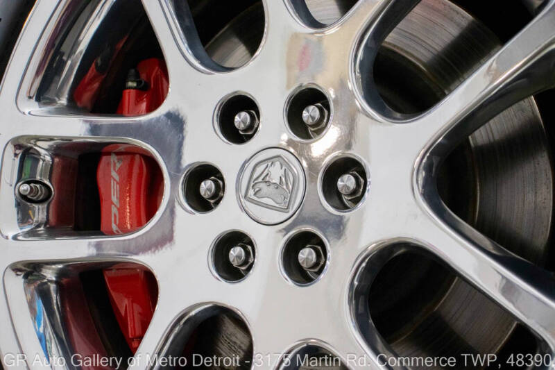 2004 Dodge Viper SRT-10