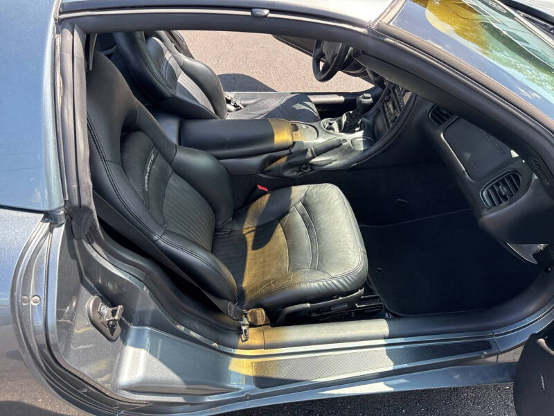 2003 Chevrolet Corvette